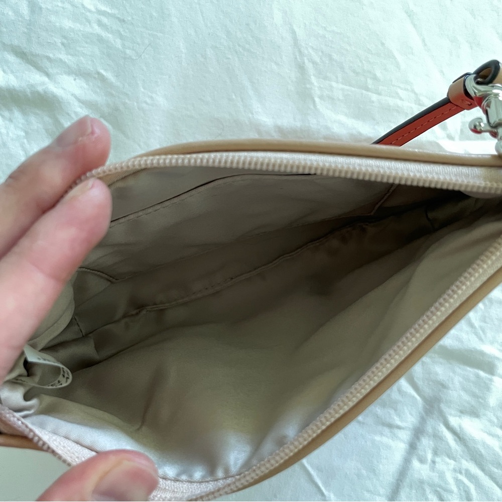 Coach Women's Wristlet - Picture 5 of 6